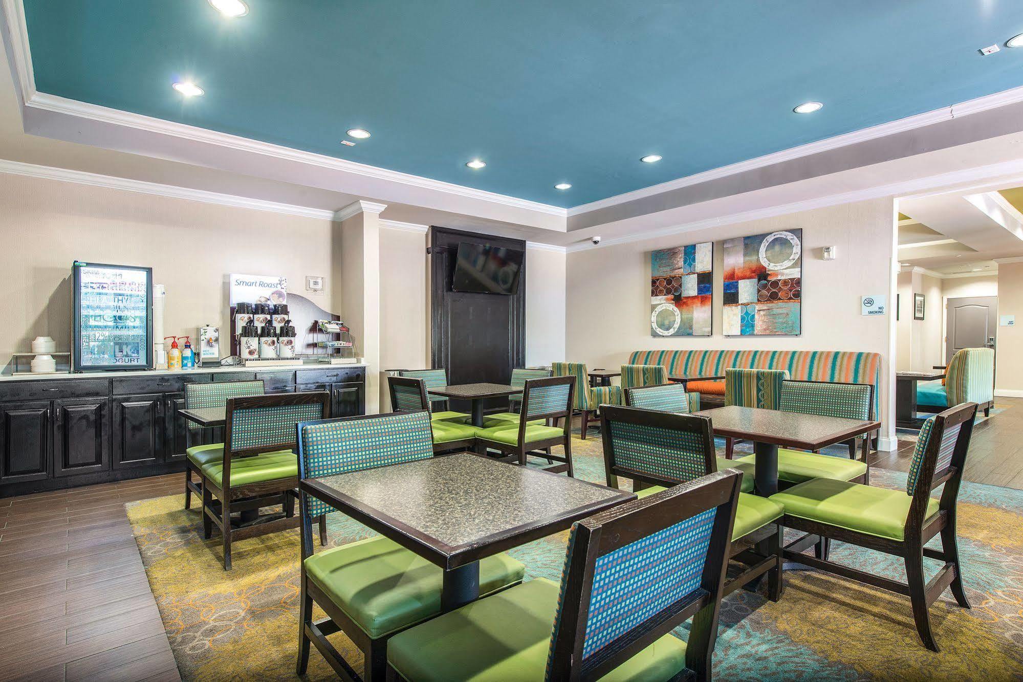 Holiday Inn Express Hotel & Suites Lagrange I-85 By Ihg Exterior foto
